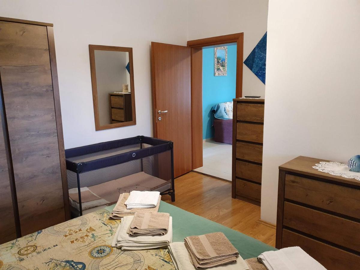 Apartments Vila Leona 皮罗瓦茨 外观 照片